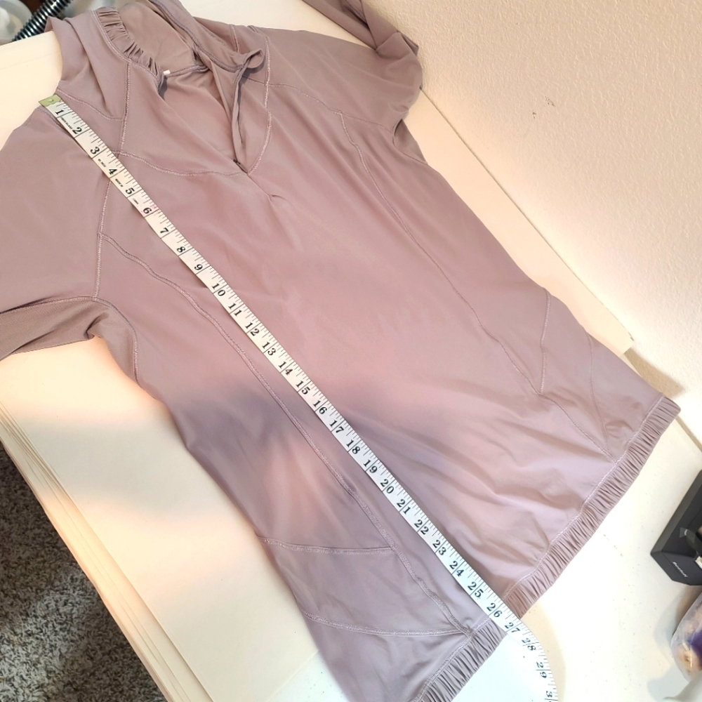 LULULEMON Water Bound Hoodie in Dark Chrome - Picture 13 of 13